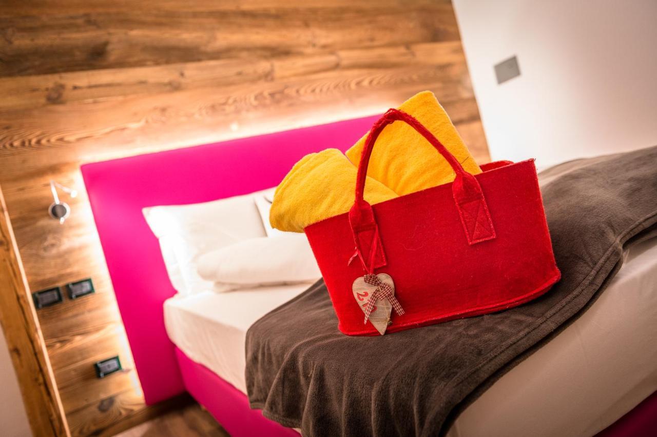 Alpstyle Hotel Albolina Wellness & Beauty Canazei Eksteriør billede