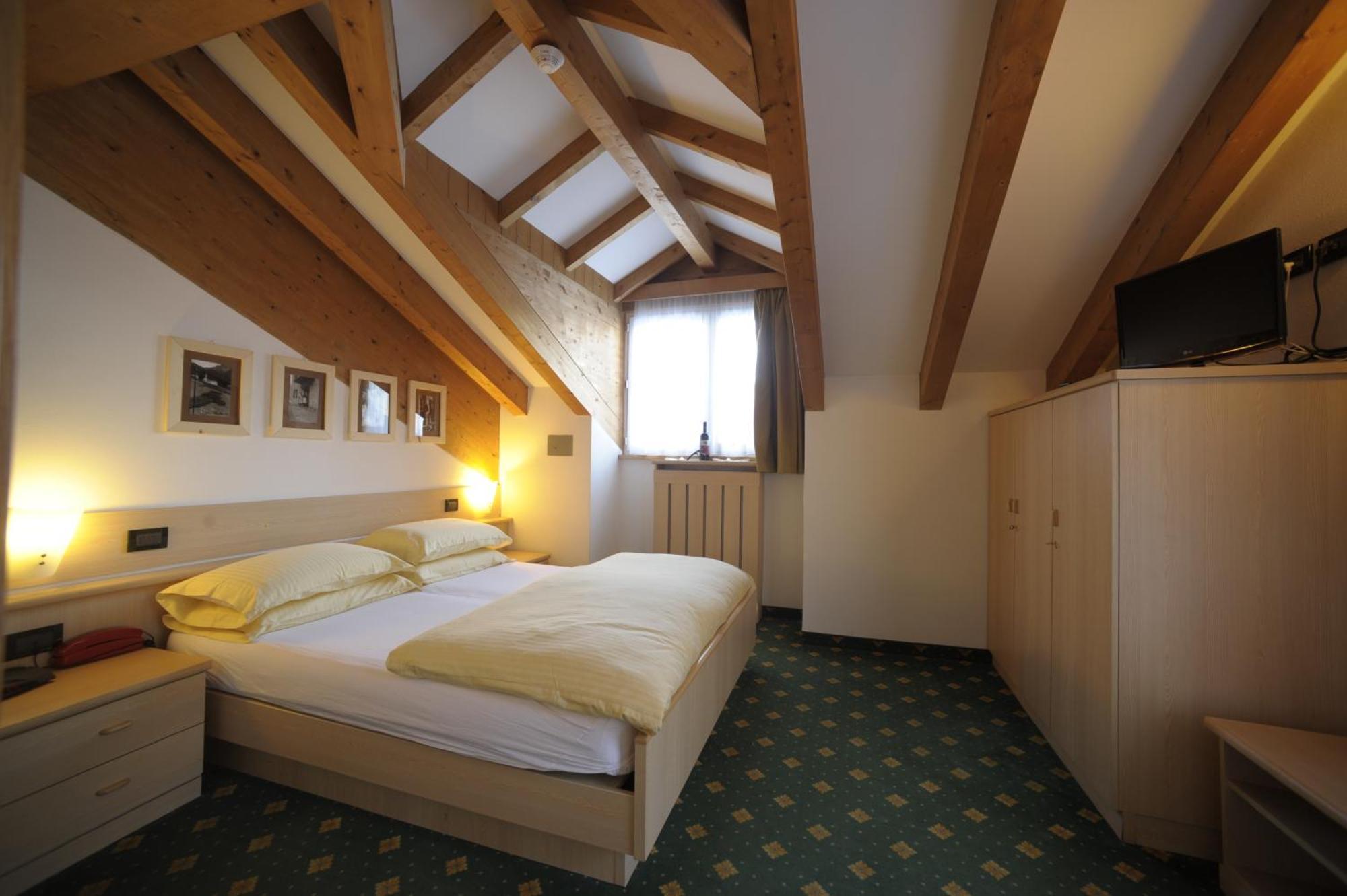 Alpstyle Hotel Albolina Wellness & Beauty Canazei Eksteriør billede